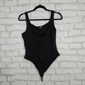 SWS Contour black bodysuit